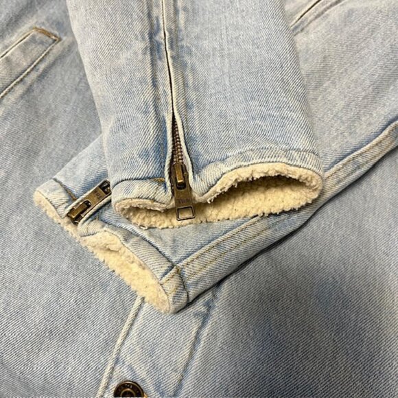 Aritzia TNA Murad Sherpa Lined Demin Coat Small - Picture 12 of 16